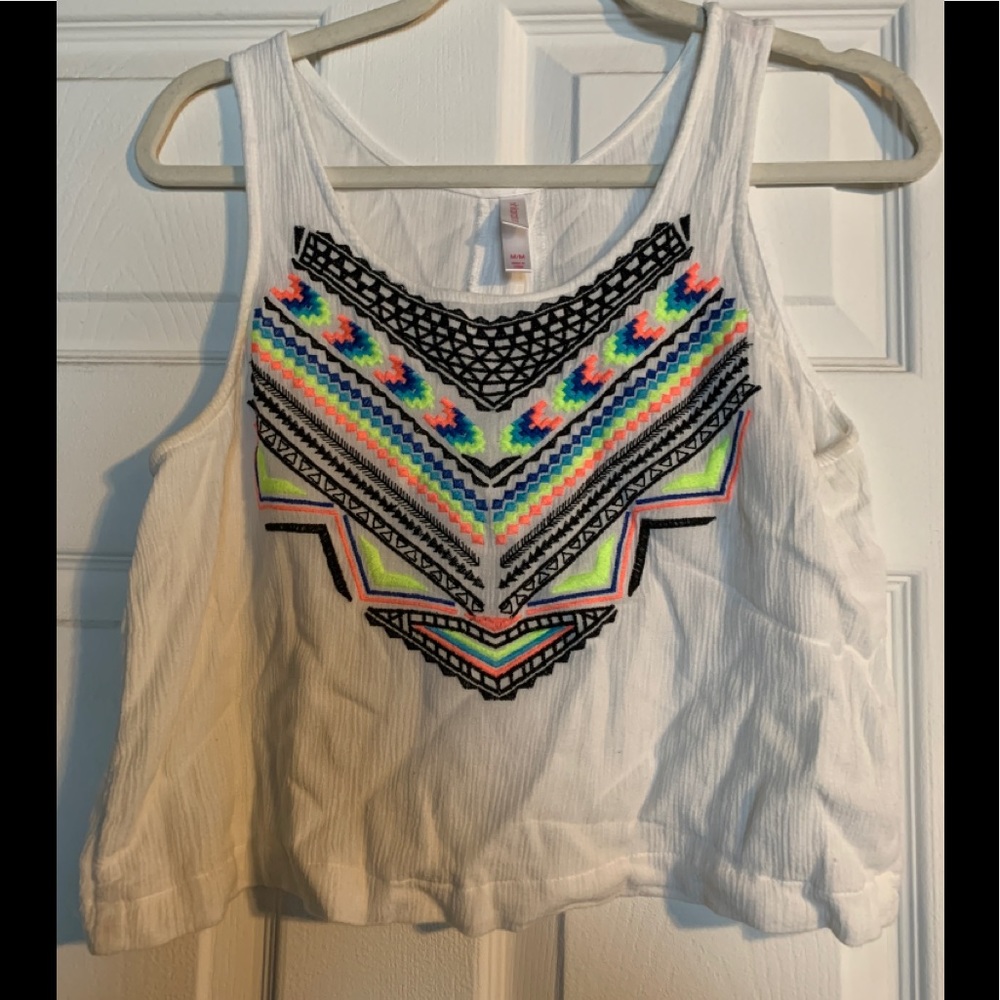 White printed tank